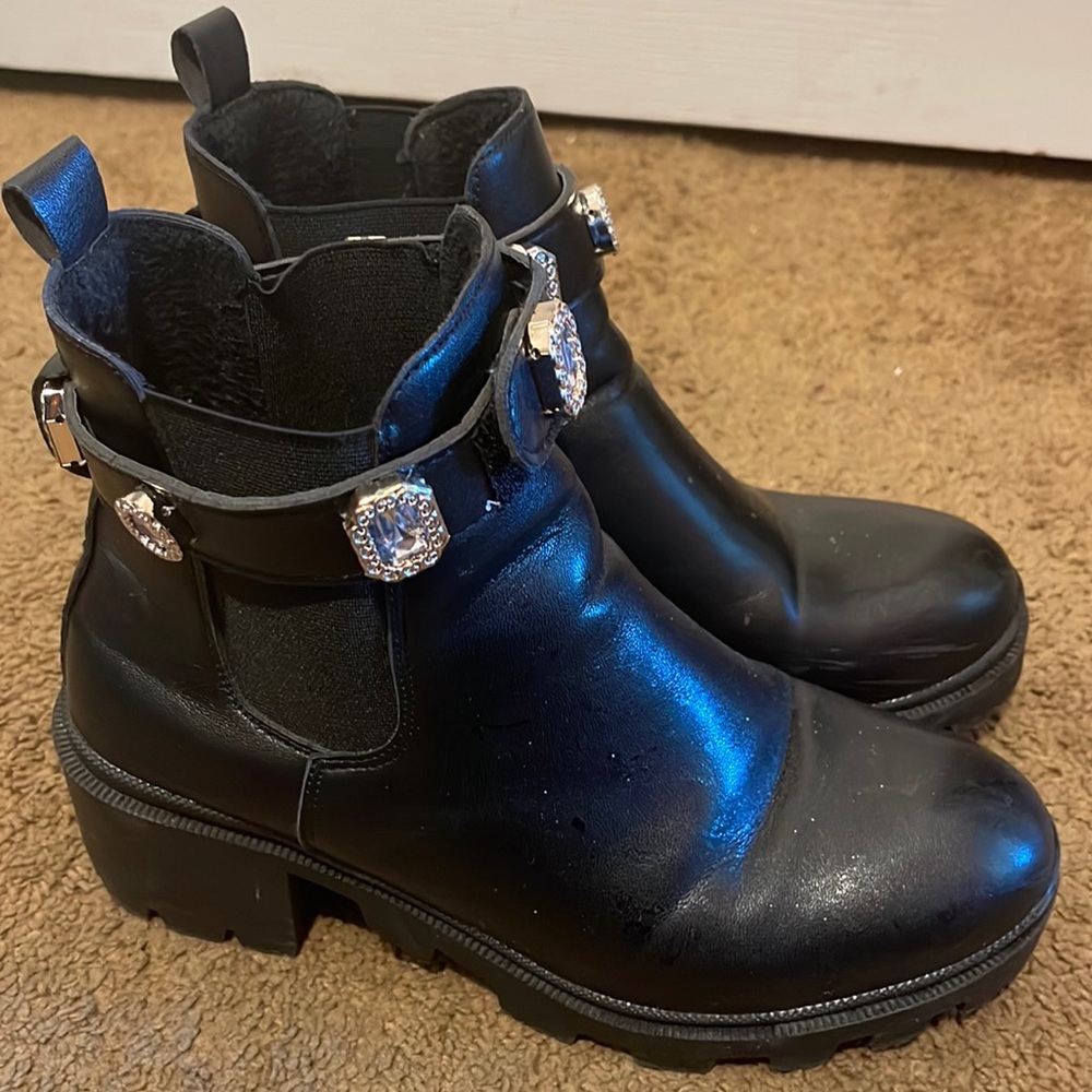 Gem black booties